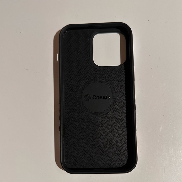 NWOT CASELY iPhone 14 Pro Max case - Picture 2 of 3